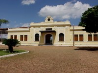 /album/fotos-atuais-da-cidade1/esta%c3%a7%c3%a3o%20ferroviaria%201-jpg/